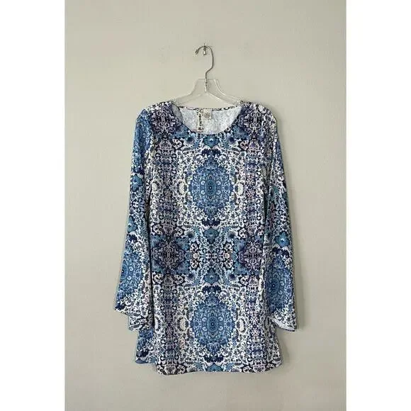 Mimi Chica Size Small Long Bell Sleeve Dress Print Open Back Boho Fairy Festival - Picture 1 of 5